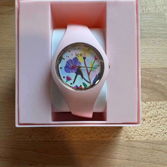 NIB Ice Watch Pink Floral Watch - Picture 4 of 8
